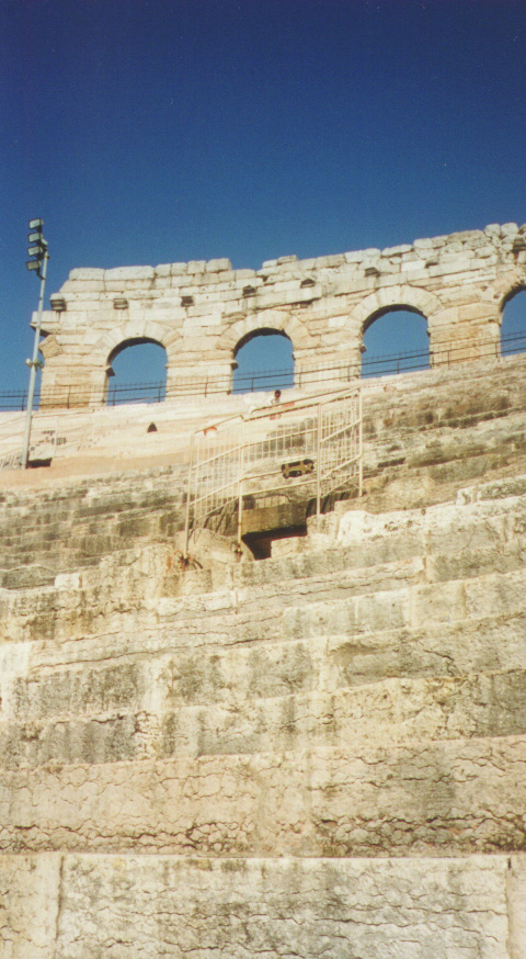 Arene - interieur.jpg