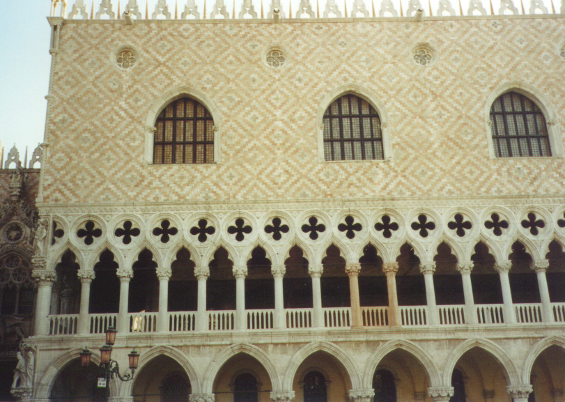 Palais des Doges.jpg