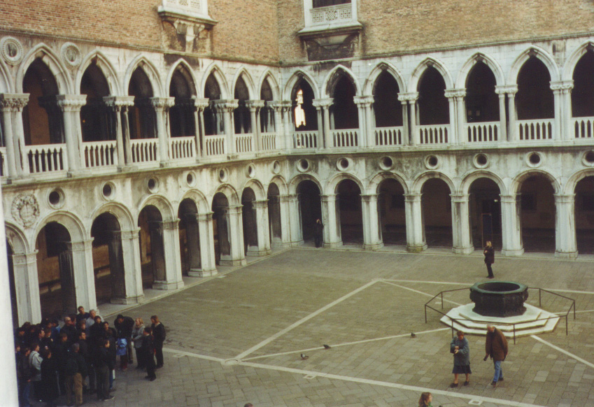 Palais des Doges3.jpg